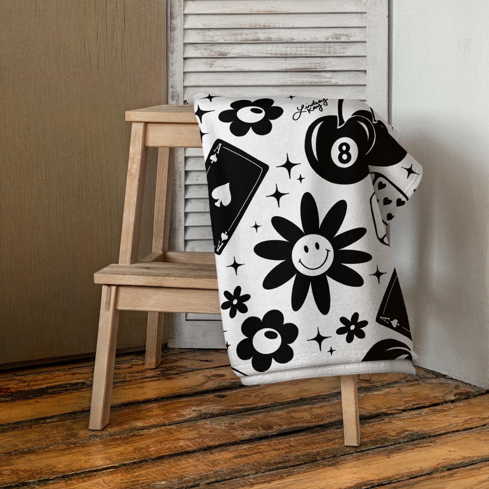 Retro Y2K Design - Beach Towel