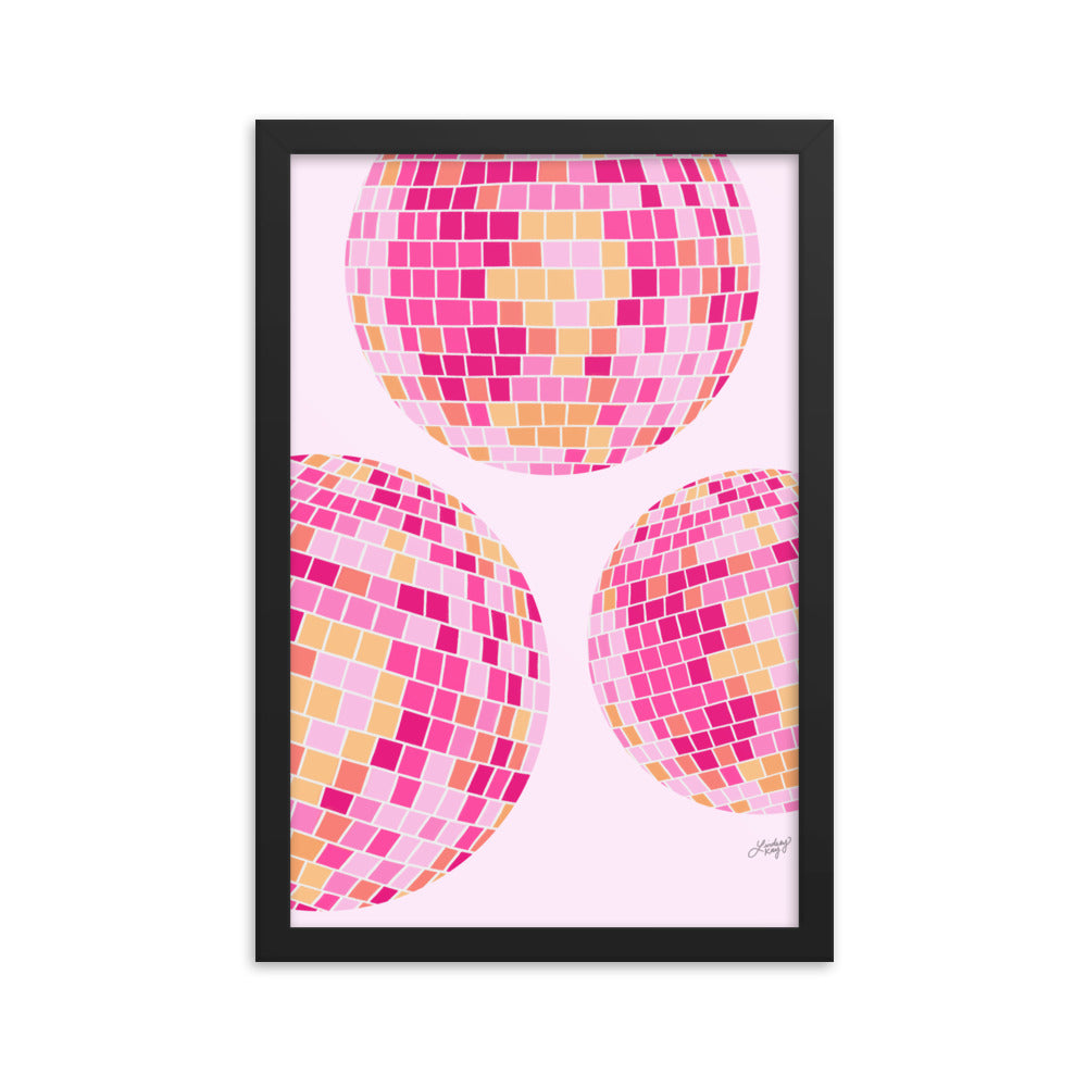 Ilustración de bolas de discoteca (paleta rosa/amarilla) - Impresión mate enmarcada