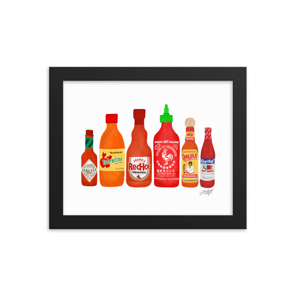Ilustración de botellas de salsa picante - Impresión mate enmarcada