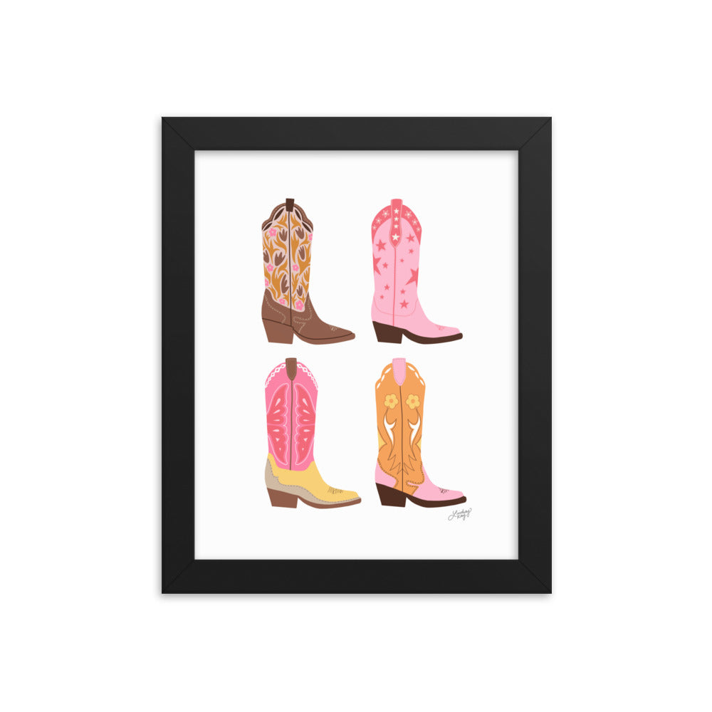 Illustration verticale de bottes de cowboy (palette chaude) - Impression mate encadrée