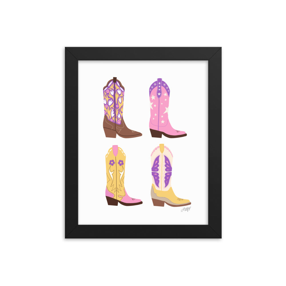 Ilustración de botas de vaquero (paleta rosa/púrpura/amarilla) - Impresión mate enmarcada