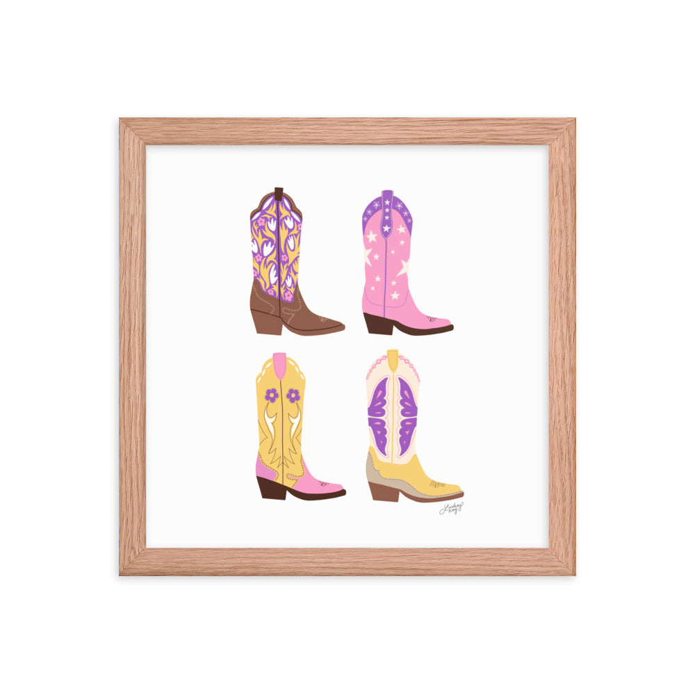 Illustration de bottes de cowboy (palette rose/violet/jaune) - Impression mate encadrée