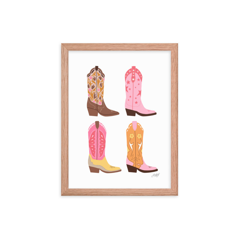 Illustration verticale de bottes de cowboy (palette chaude) - Impression mate encadrée