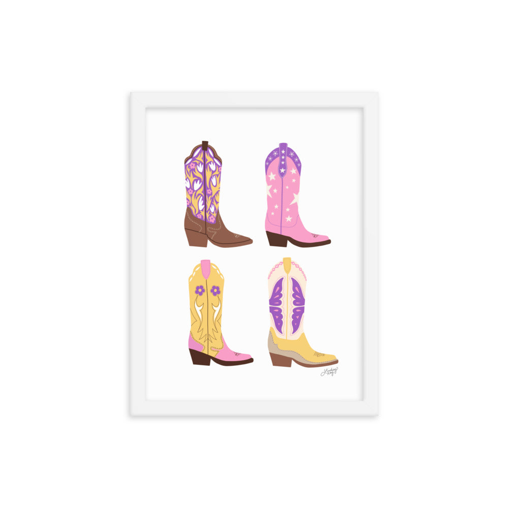 Illustration de bottes de cowboy (palette rose/violet/jaune) - Impression mate encadrée